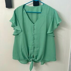 Tie front ruffle sleeve green top in XL